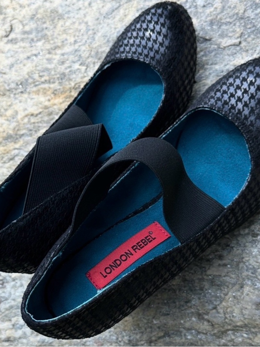 London Rebel Black Houndstooth Wedge Heels